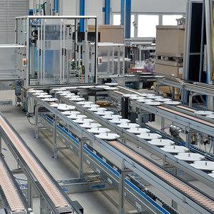 Flexible interlinking using flat top chain conveyors 01