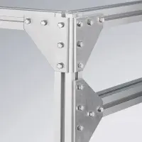 Profile Serie 60 montiert mit Schwerlast-Plattenverbindungen