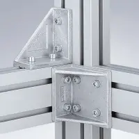 Profile Serie 40 montiert mit Winkelkinsolen